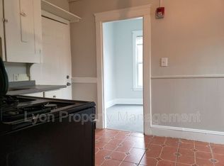 161 Montgomery St APT 4, Pawtucket, RI 02860