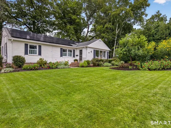 210 Bayard Avenue, North Haven, CT 06473