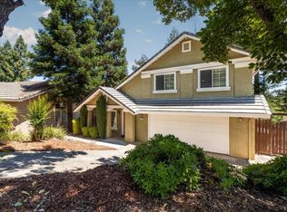 1045 Fox Run Ct, Auburn, CA