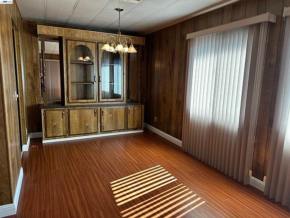 5th image of 29430 New Hampshire Way