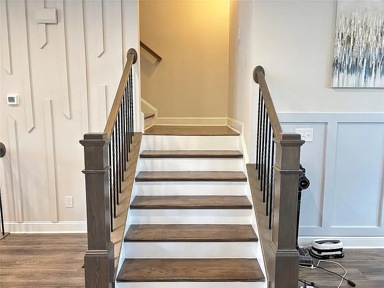 7866 Laurel Crest Dr — Photo 16