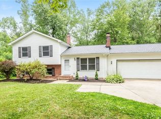 34300 Pettibone Rd, Solon, OH 44139