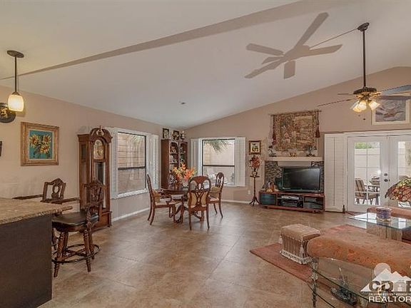 5th image of 52965 Avenida Martinez