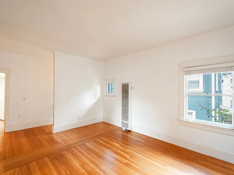 2208 Ward St #C — Photo 3