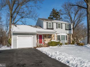 1917 Palomino Dr, Warrington, PA 18976