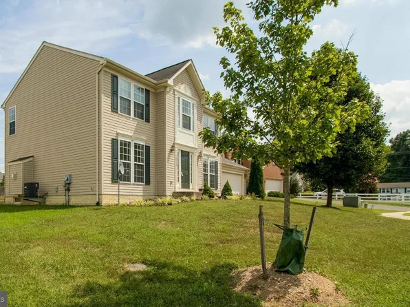 12219 Riverton Ct, Remington, VA 22734