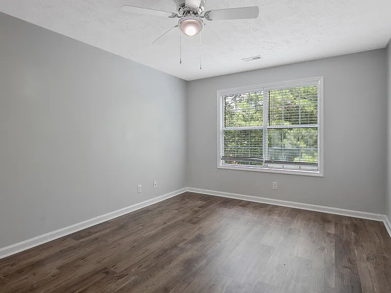 295 Warton Ln #7 — Photo 35