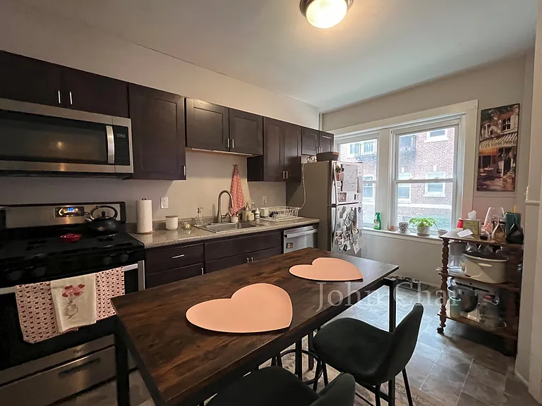 220 South St #5 — Photo 7