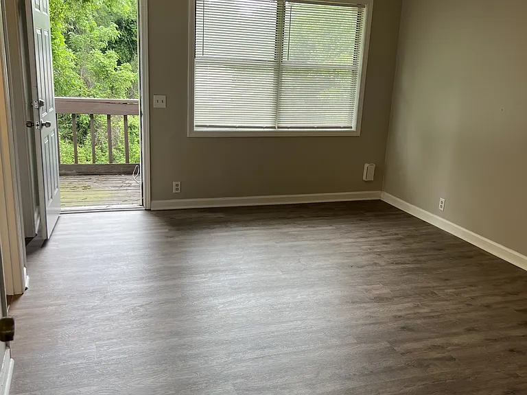 115 Forest Ave #103 — Photo 7