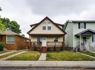 1818 Moy Ave, Windsor, ON N8W 2M2