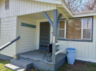 125 2nd St, Clayton, OK 74536