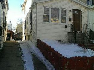 10732 121st St, South Richmond Hill, NY