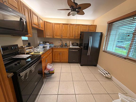 5th image of 449 Golden River Drive