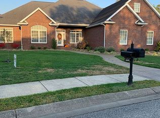 2444 Brandalin Dr, Newburgh, IN 47630