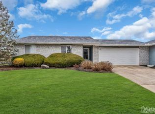 378 Stirling Dr #A, Monroe Township, NJ