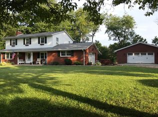 29 Fischer Rd, Washington, PA 15301