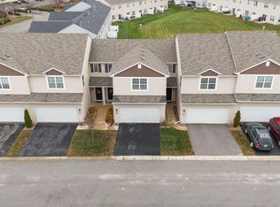 458 Briarwood Ln, Lowell, IN 46356