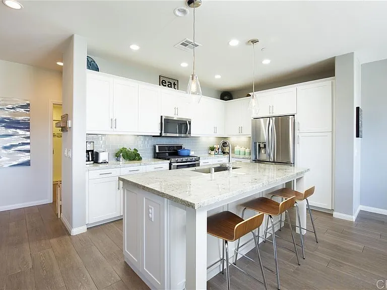 16307 Veridian Cir — Photo 5