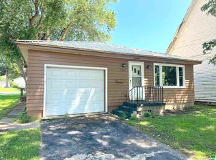 317 Cherokee St, Alta, IA 51002