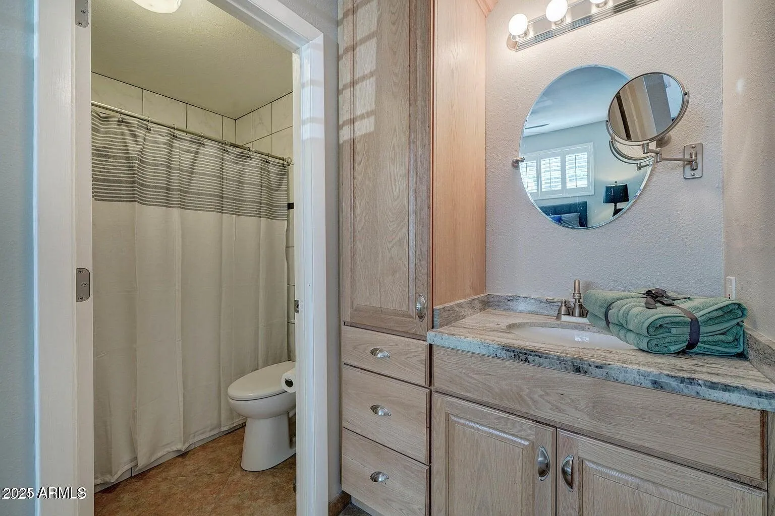 2 bed, 982 sqft, $2,400 — Photo 3