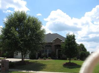 102 Grist Mill Way, Warner Robins, GA 31088