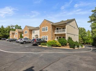 1410 N Coalter St APT 202, Staunton, VA 24401