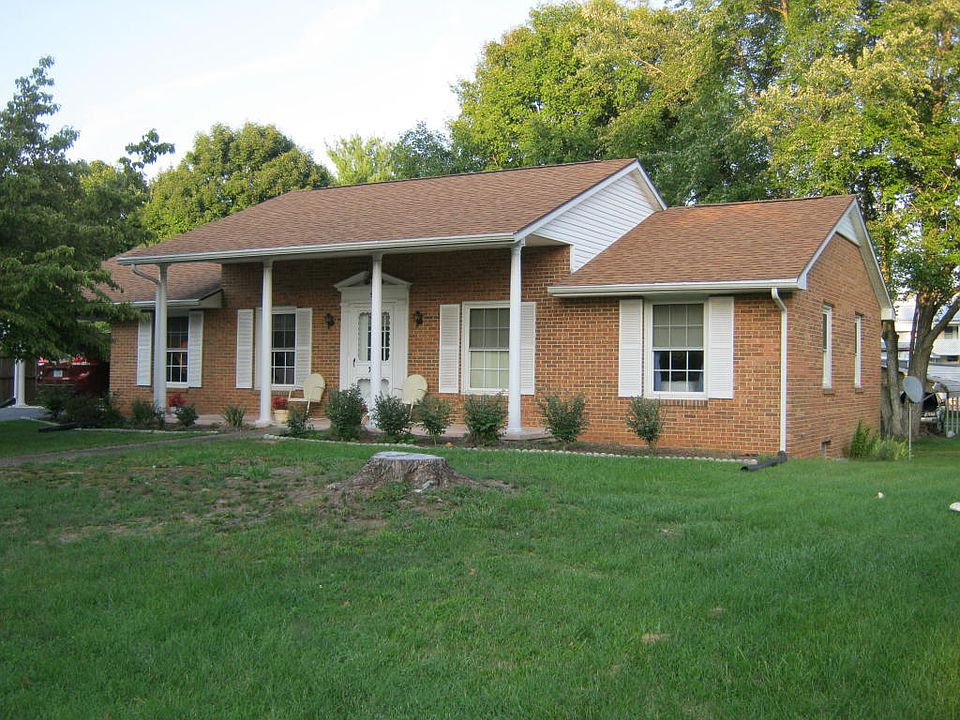 1st image of 312 Cypress Ave