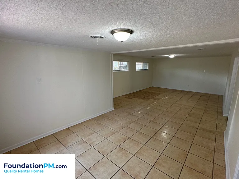 5330 Whitworth Rd — Photo 8