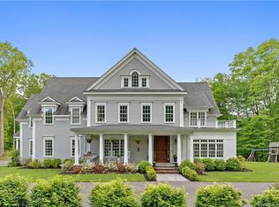 2 Pump Ln, Ridgefield, CT 06877