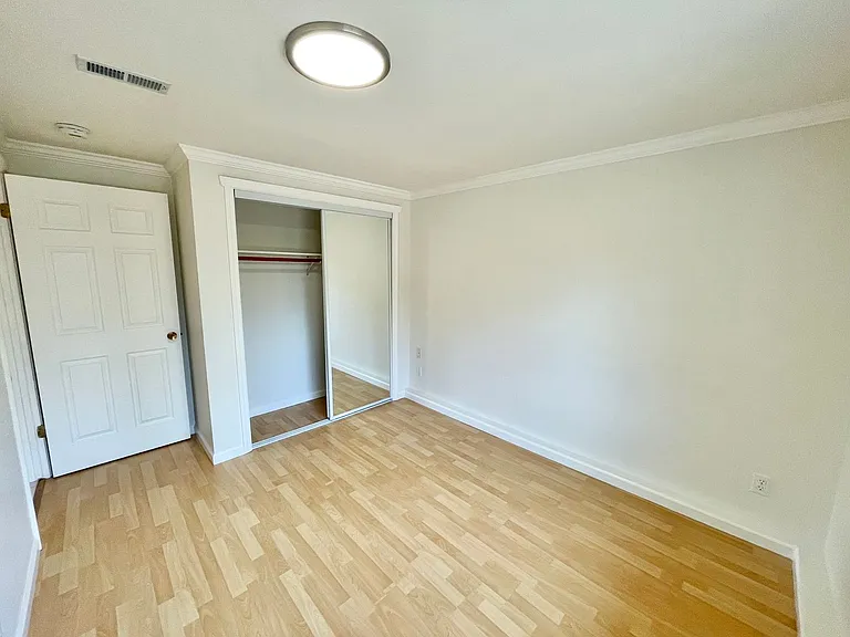 147 Forest View Dr — Photo 24