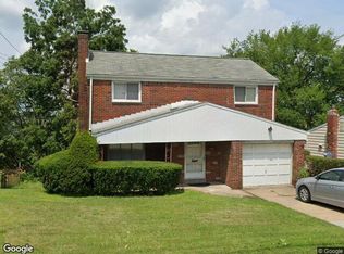 1052 Greentree Rd, Pittsburgh, PA 15220