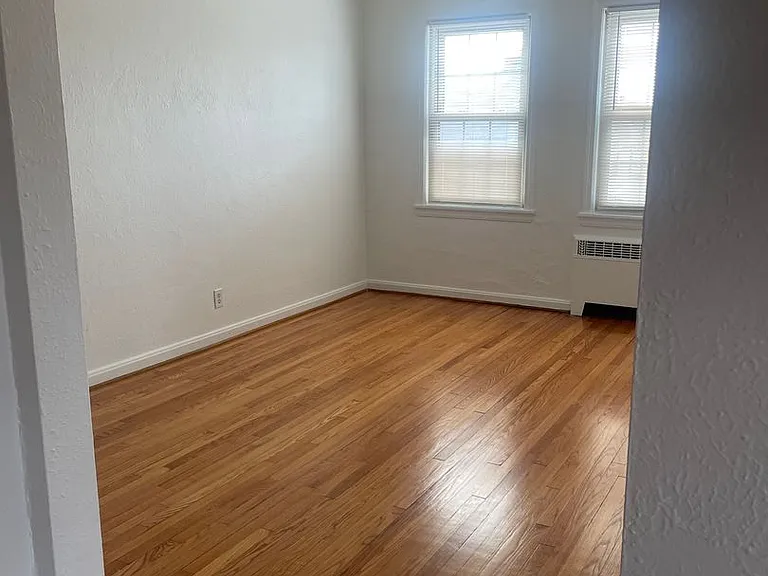 15810 Van Aken Blvd — Photo 6