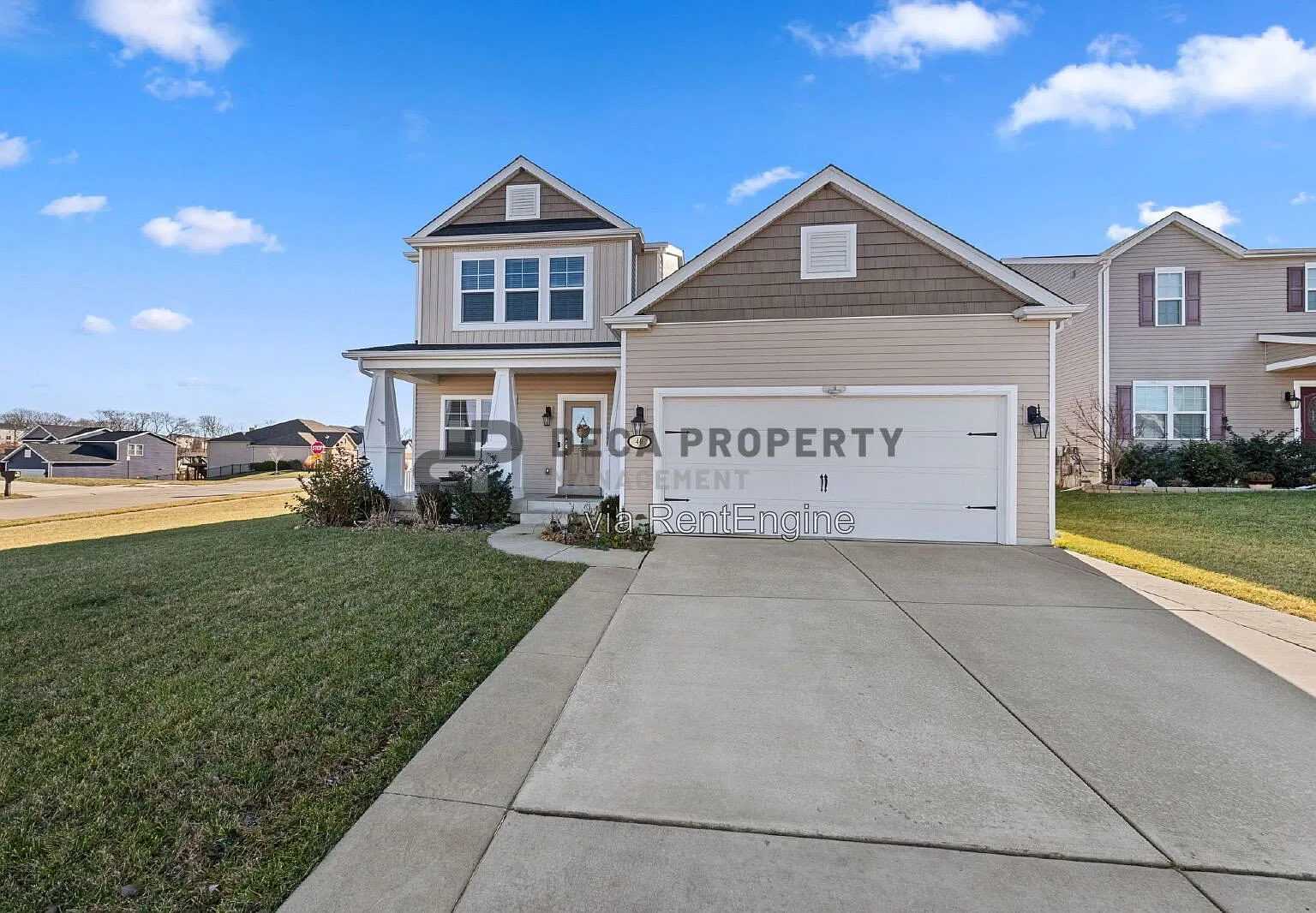 4 bed, 2.5 bath, 2320 sqft, $2,800 — Photo 2