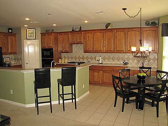 3rd image of 2701 Cashell Wood Cv