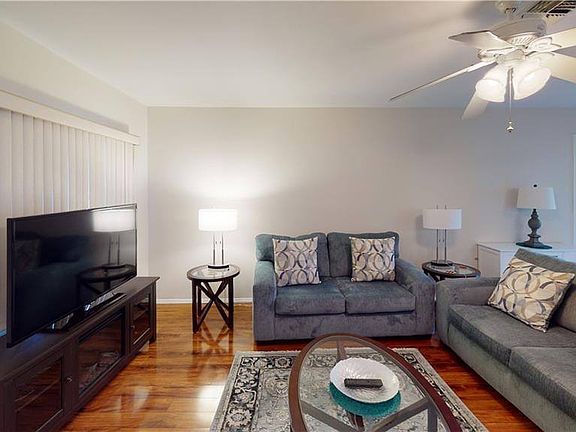 5th image of 13264 White Marsh Ln #3311