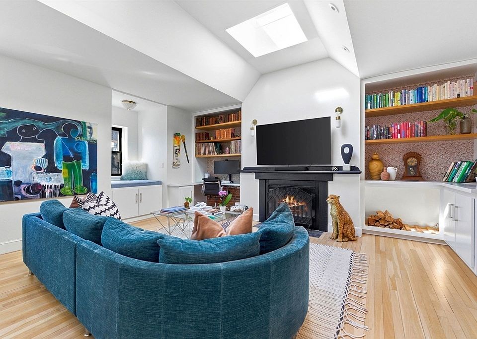 1st image of 552 Columbus Ave APT 6