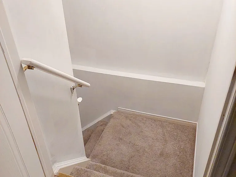 920 Edinburgh Rd S #7 — Photo 13