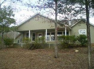 1010 Dotson Ln, Crystal Springs, MS 39059
