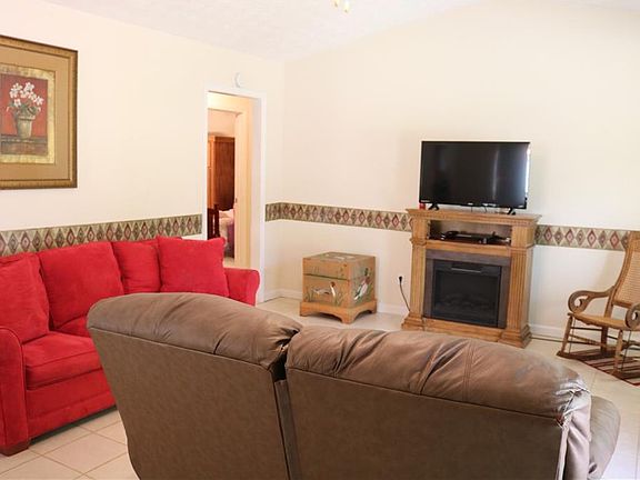 5th image of 346 Georgia Belle Dr
