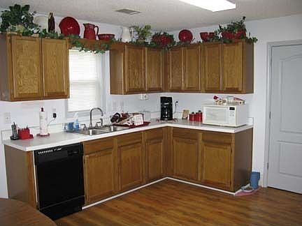 Spacious Kitchen