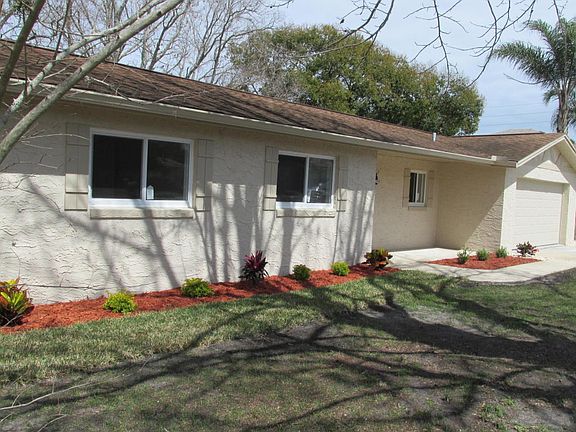 2nd image of 105 Cambridge Dr