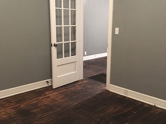 4th image of 510 S Oak St