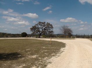 1635 Fm 3240, Bandera, TX 78003