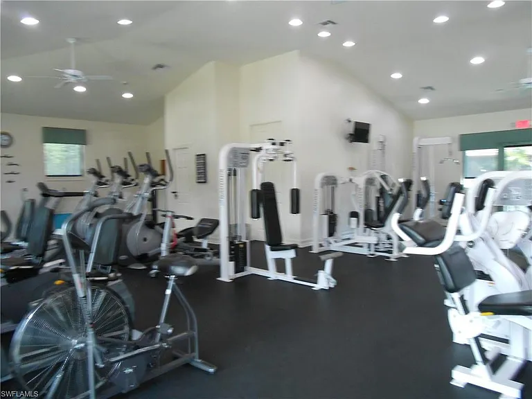 3595 Laurel Greens Ln N #103 — Photo 29
