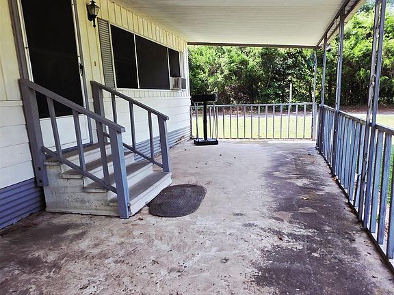 4th image of 482 County Road 3980
