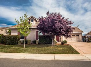 4458 Chinook Dr, Redding, CA 96002