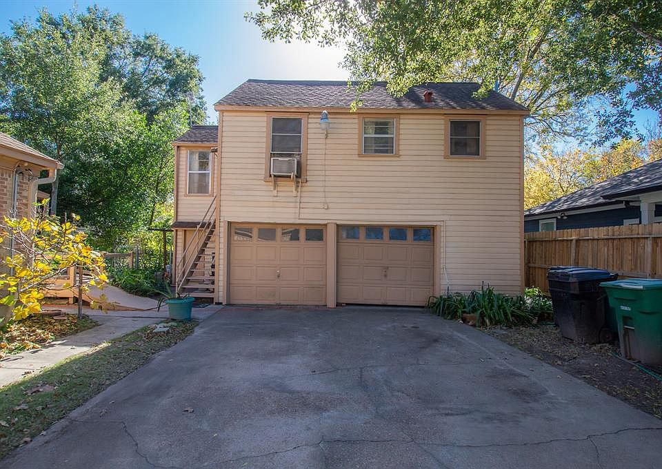 1st image of 804 Avenue Of Oaks St #B