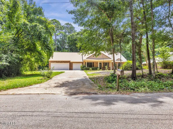 3516 N 5th St, Ocean Springs, MS 39564