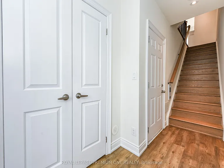 33 Salvador Allende Ct — Photo 35