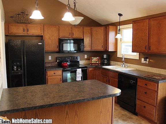 2nd image of 8206 S 17th St